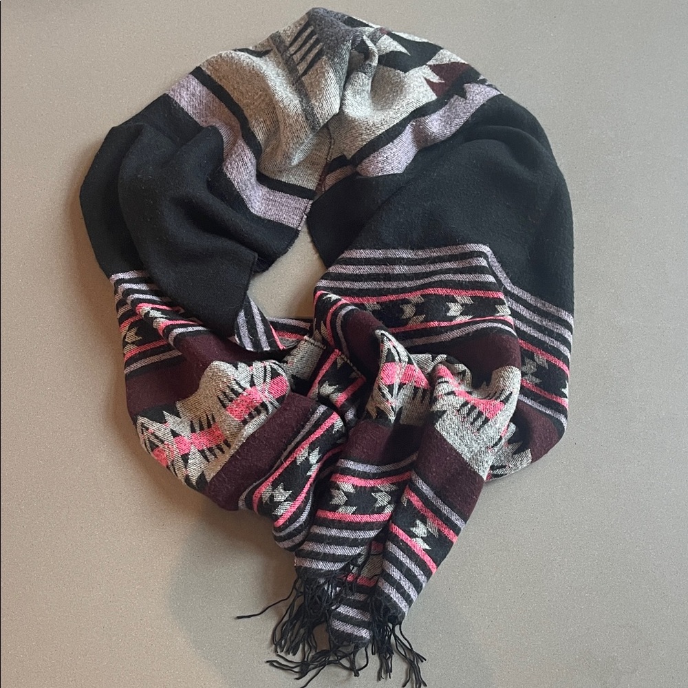H&M Black and Pink Patterned Scarf